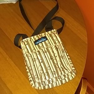 Kavu crossover
